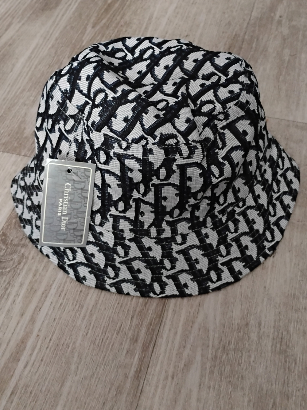 Unisex Reversible Bucket Hat 🆕✨ - Picture 3 of 7